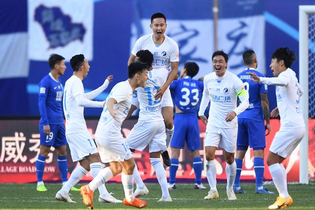 透与肋部配 透与肋部配